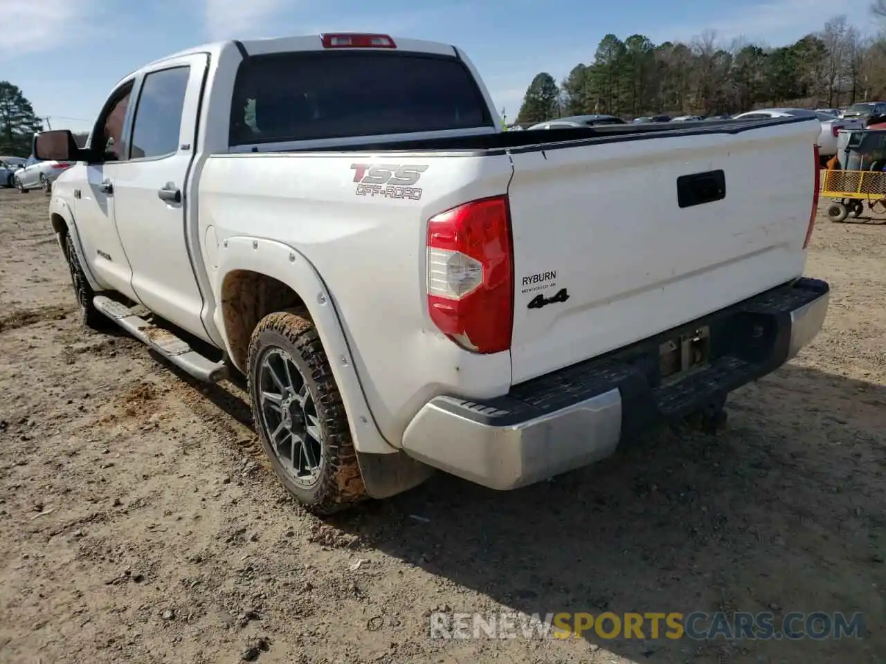 3 Photograph of a damaged car 5TFDW5F16KX786264 TOYOTA TUNDRA 2019