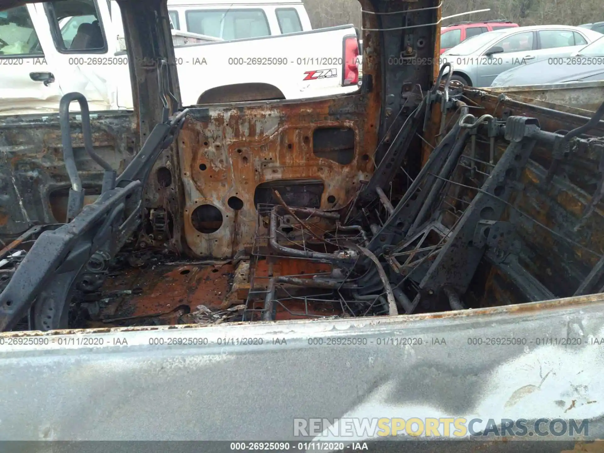 8 Фотография поврежденного автомобиля 5TFDW5F16KX802933 TOYOTA TUNDRA 2019