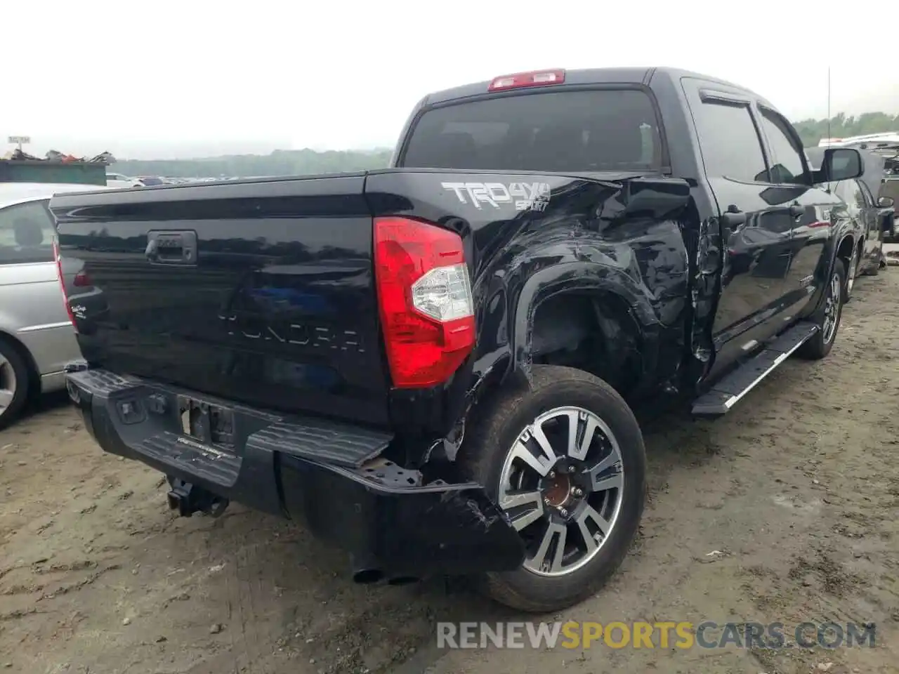 4 Photograph of a damaged car 5TFDW5F16KX820848 TOYOTA TUNDRA 2019