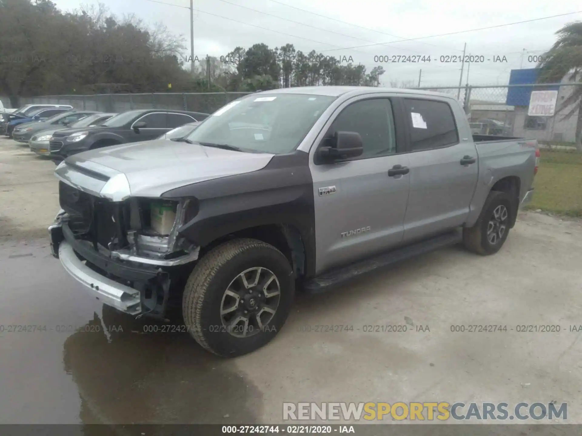 2 Photograph of a damaged car 5TFDW5F16KX824818 TOYOTA TUNDRA 2019