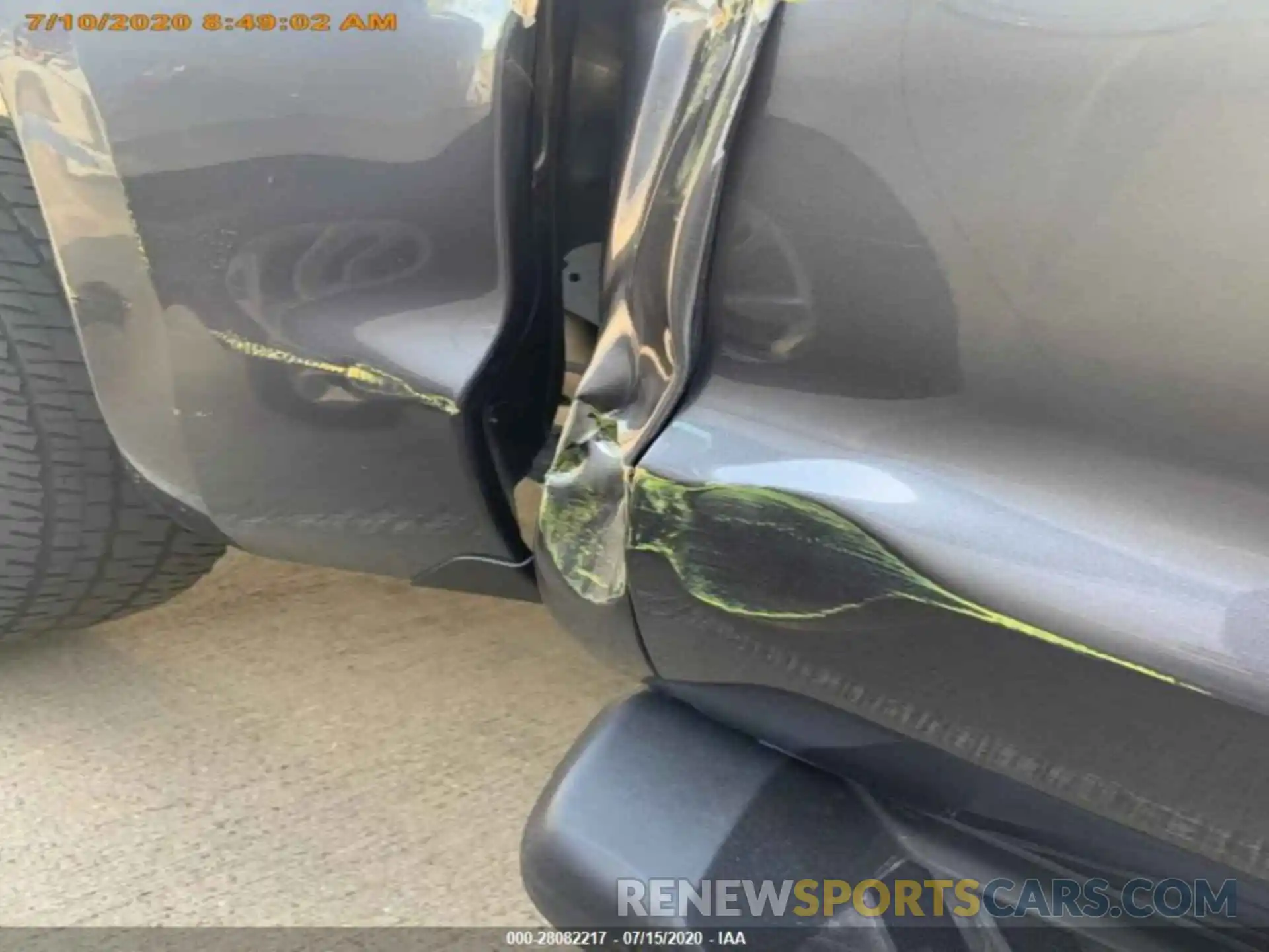 6 Photograph of a damaged car 5TFDW5F16KX830747 TOYOTA TUNDRA 2019