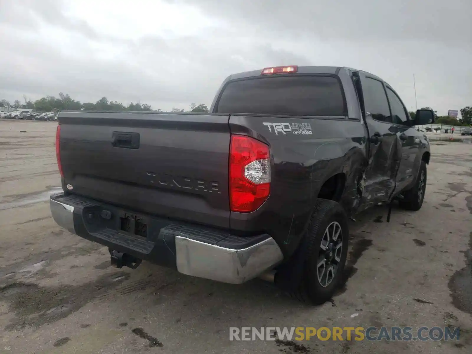 4 Photograph of a damaged car 5TFDW5F16KX839352 TOYOTA TUNDRA 2019