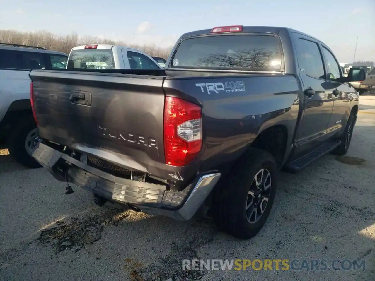 4 Photograph of a damaged car 5TFDW5F16KX846057 TOYOTA TUNDRA 2019