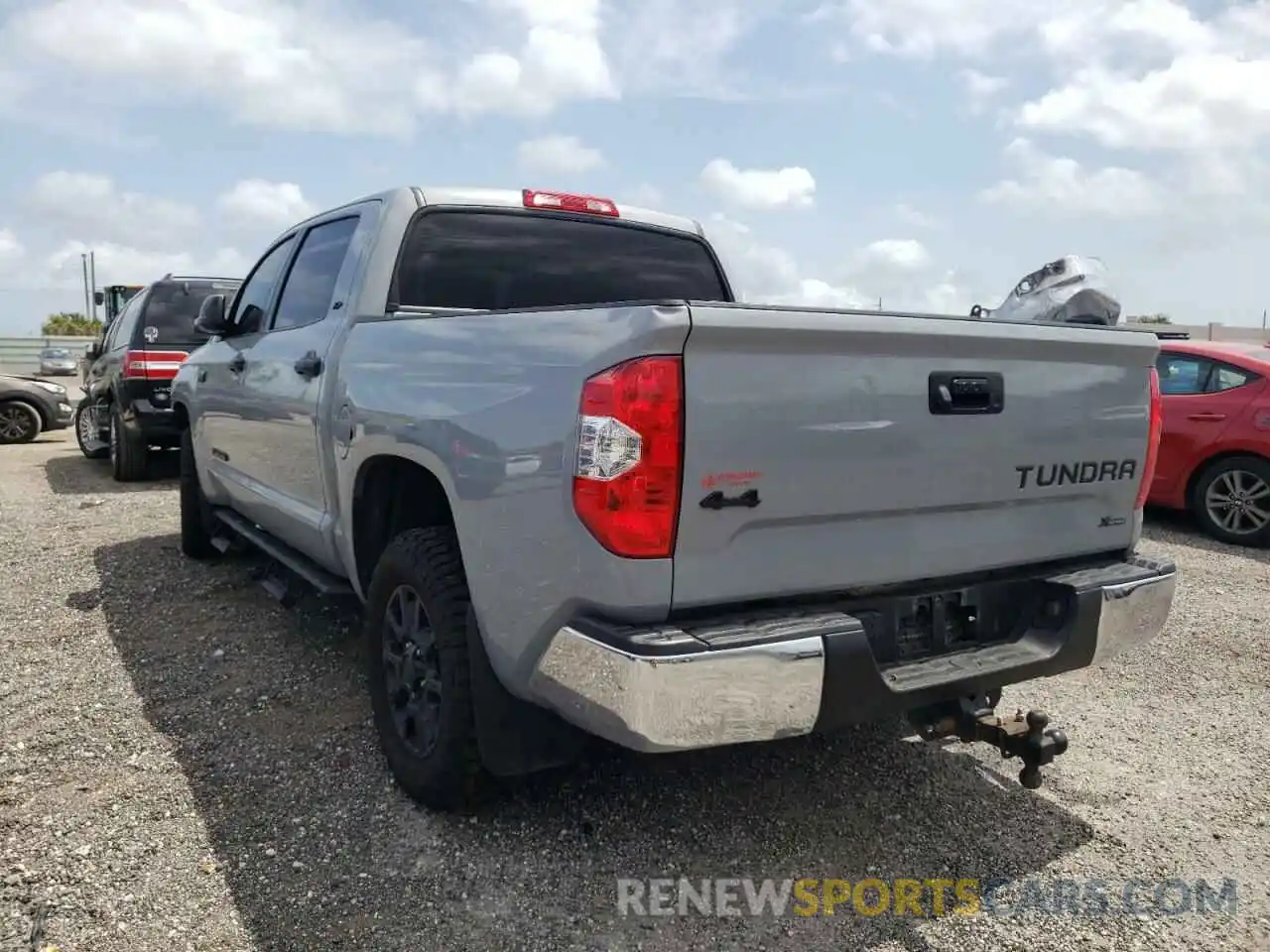 3 Photograph of a damaged car 5TFDW5F16KX849556 TOYOTA TUNDRA 2019