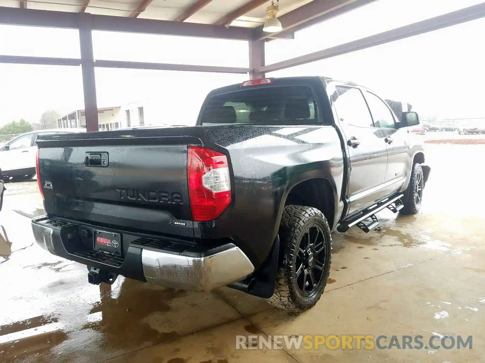 4 Photograph of a damaged car 5TFDW5F16KX855289 TOYOTA TUNDRA 2019