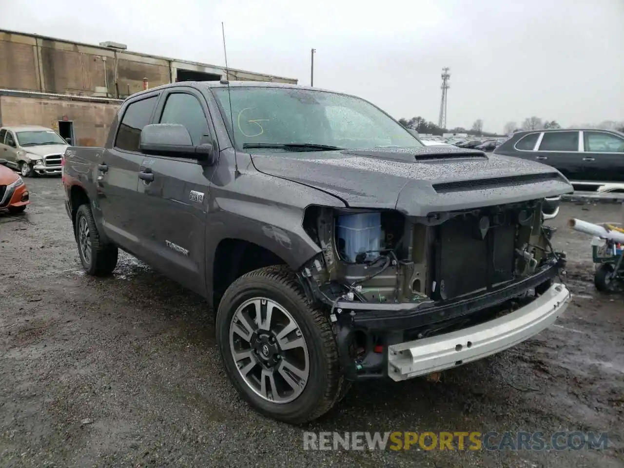 1 Photograph of a damaged car 5TFDW5F17KX780084 TOYOTA TUNDRA 2019