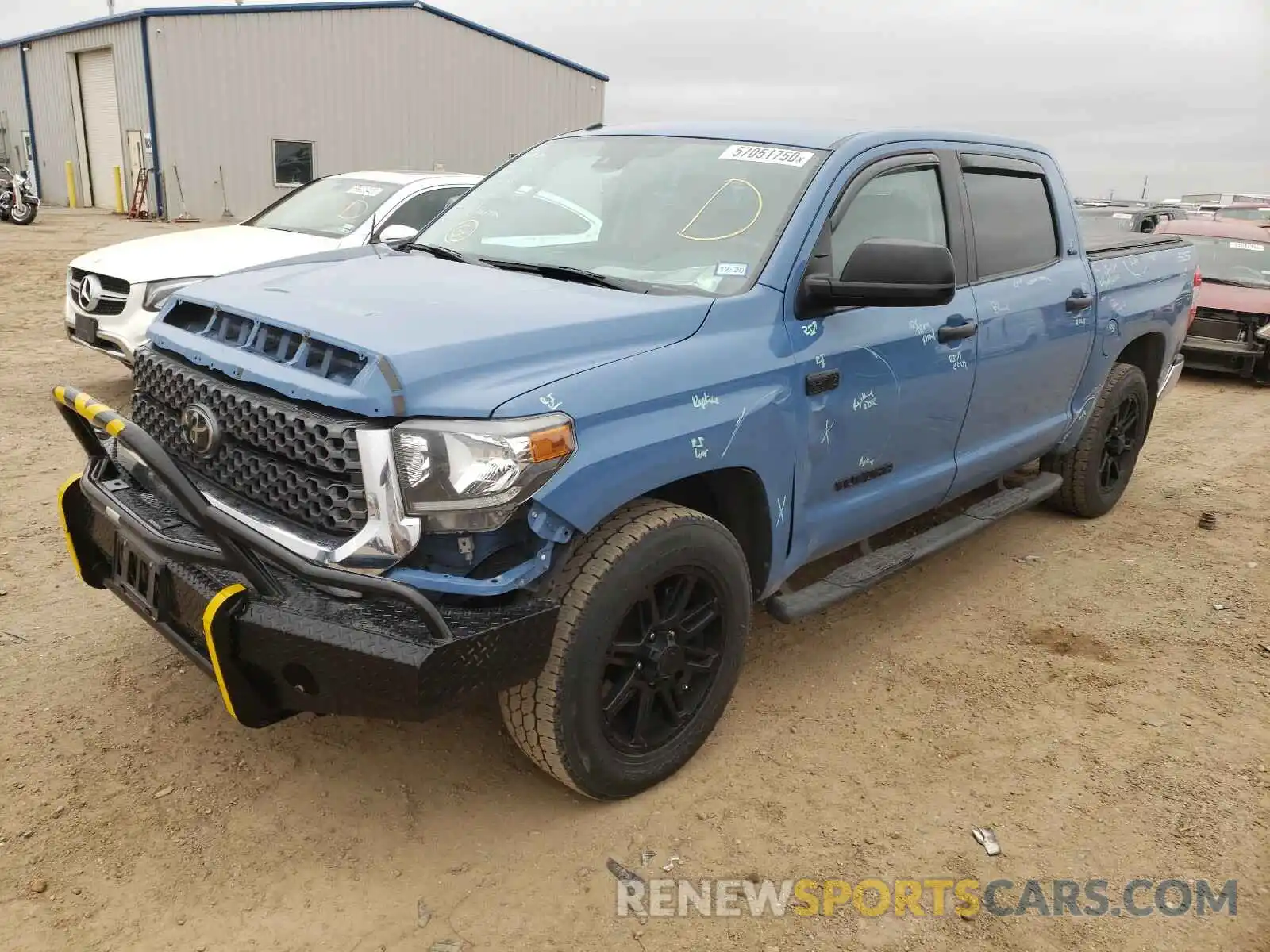 2 Photograph of a damaged car 5TFDW5F17KX799749 TOYOTA TUNDRA 2019