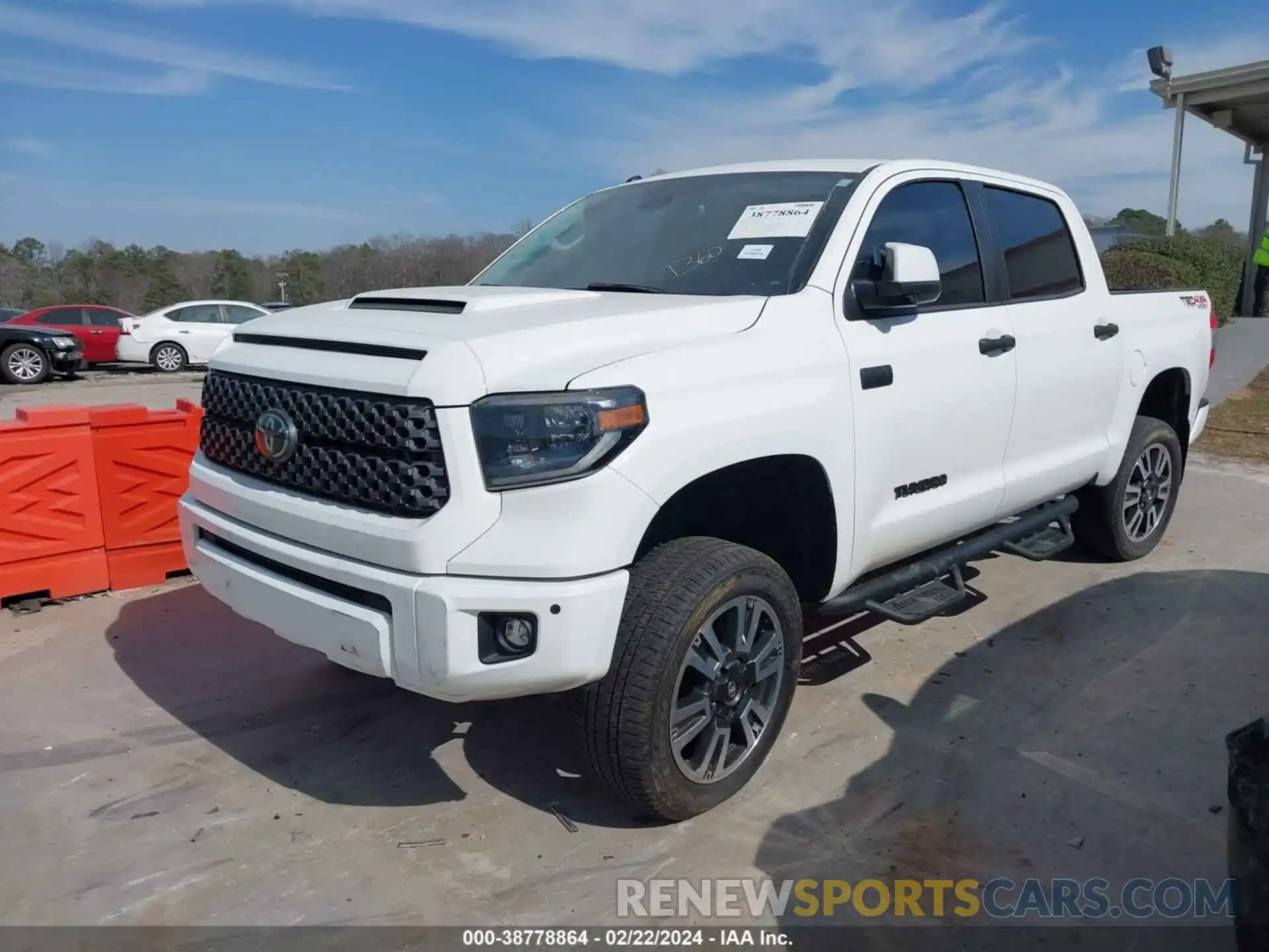 2 Photograph of a damaged car 5TFDW5F17KX799816 TOYOTA TUNDRA 2019