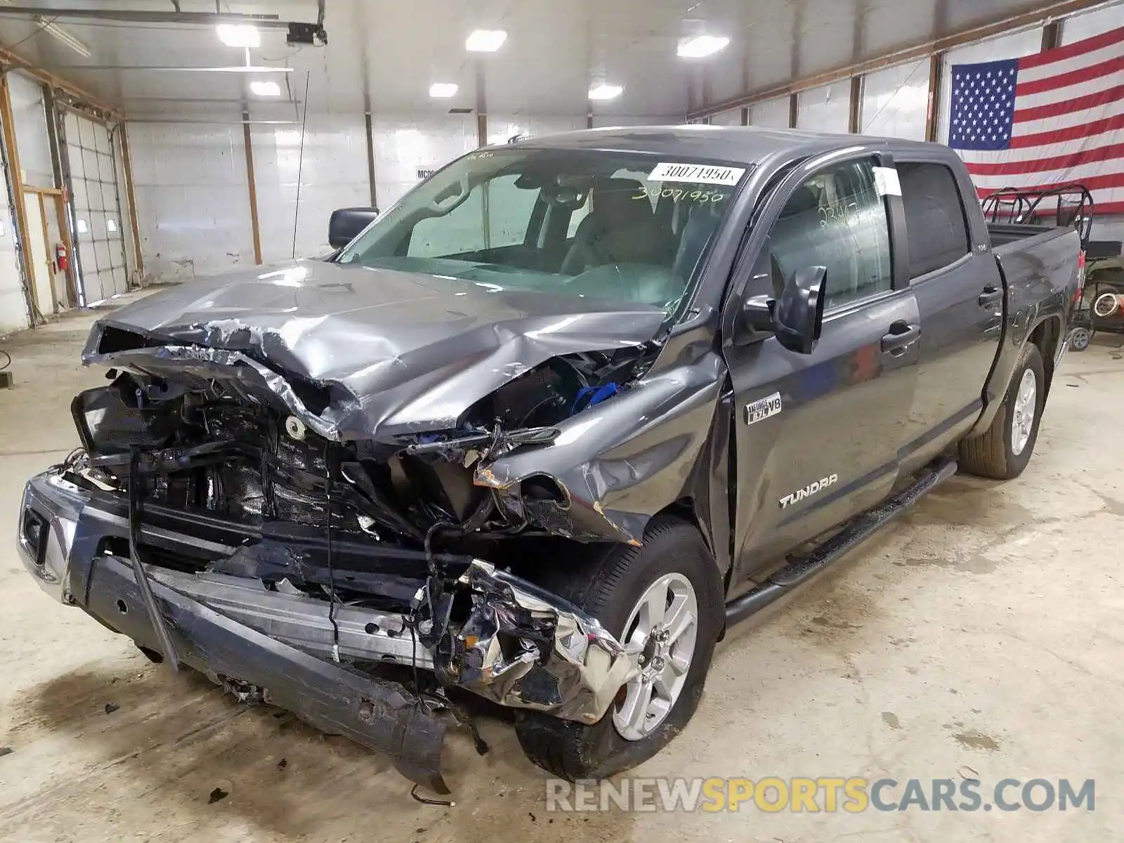 2 Photograph of a damaged car 5TFDW5F17KX809115 TOYOTA TUNDRA 2019