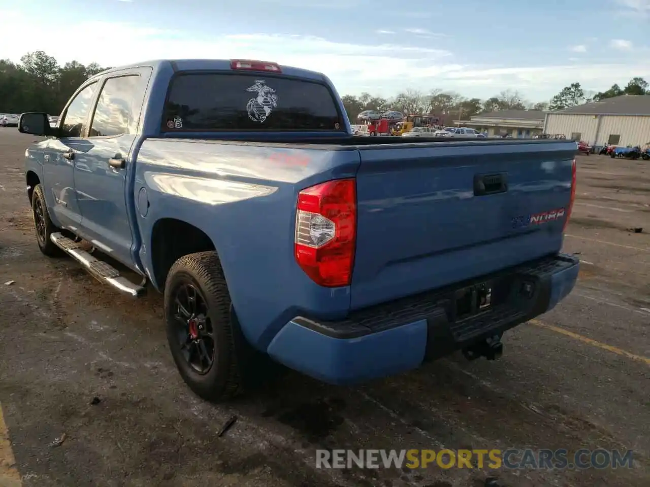 3 Photograph of a damaged car 5TFDW5F17KX820213 TOYOTA TUNDRA 2019