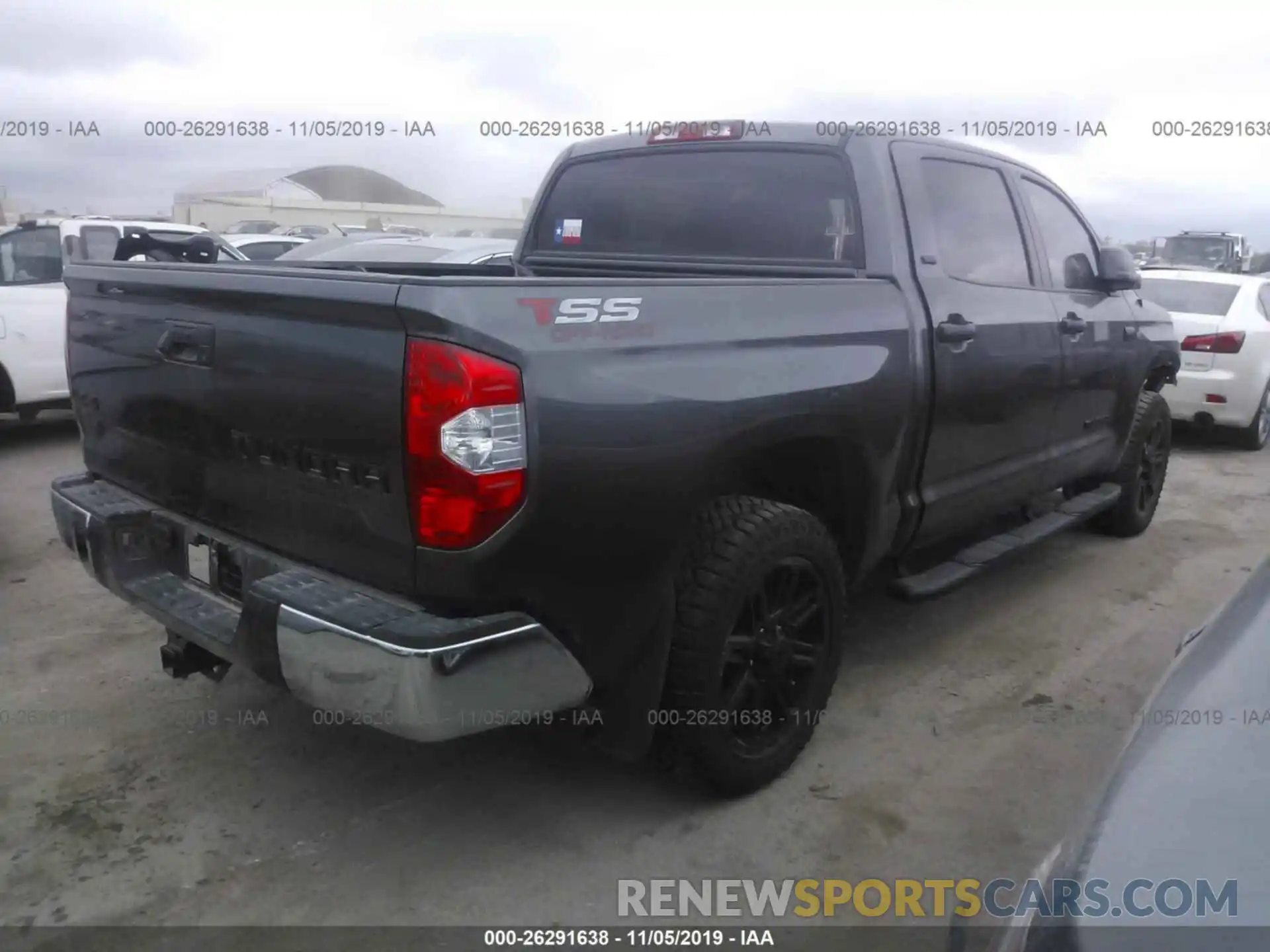 4 Photograph of a damaged car 5TFDW5F17KX842793 TOYOTA TUNDRA 2019