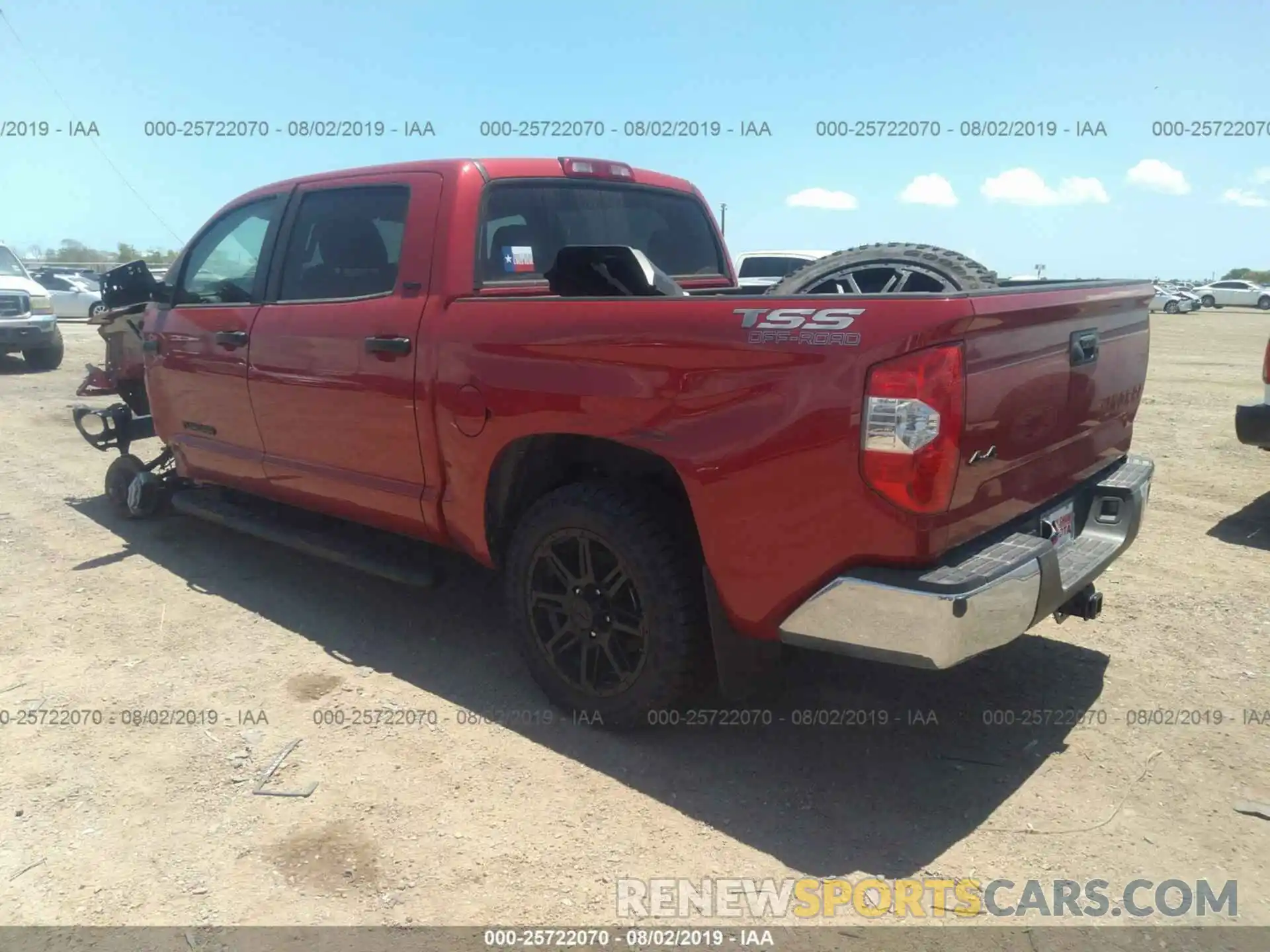 3 Photograph of a damaged car 5TFDW5F17KX850828 TOYOTA TUNDRA 2019