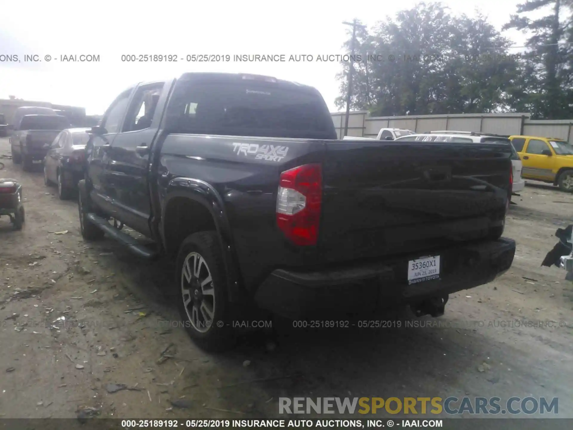 3 Photograph of a damaged car 5TFDW5F18KX787464 TOYOTA TUNDRA 2019