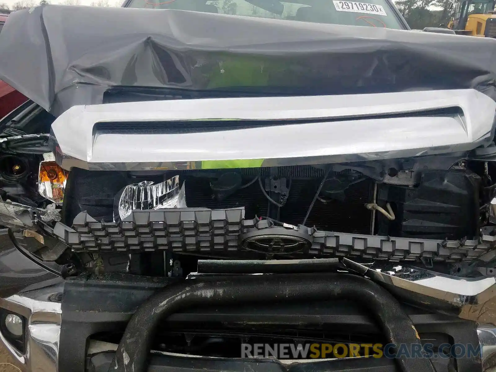 7 Photograph of a damaged car 5TFDW5F18KX819250 TOYOTA TUNDRA 2019