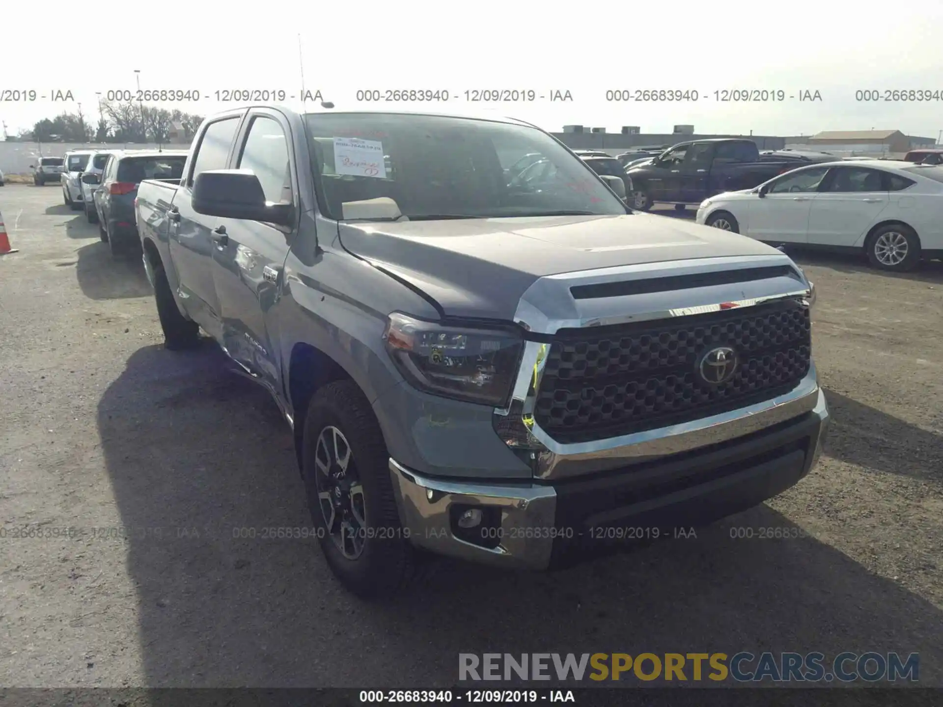 1 Photograph of a damaged car 5TFDW5F18KX837392 TOYOTA TUNDRA 2019