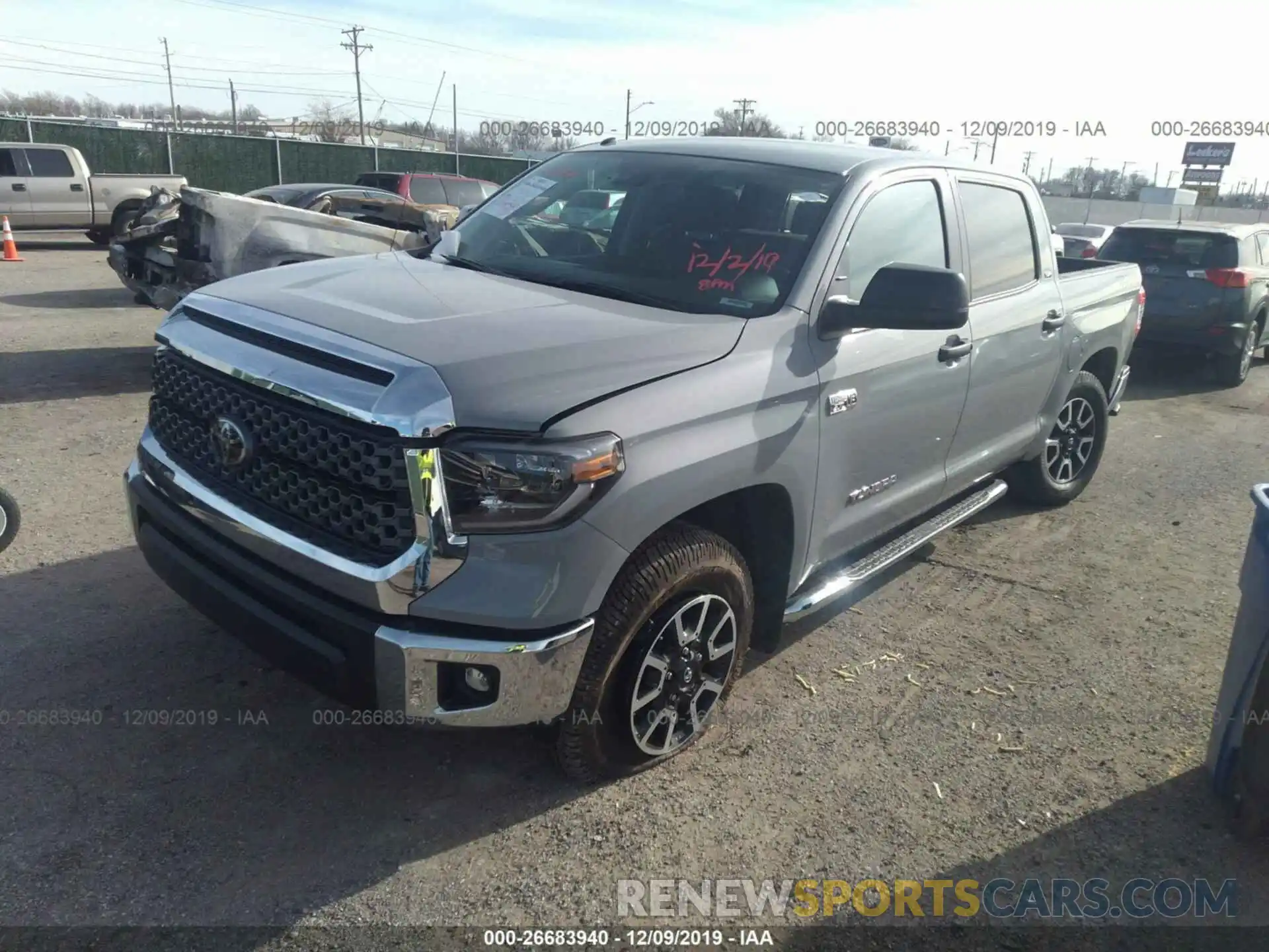 2 Photograph of a damaged car 5TFDW5F18KX837392 TOYOTA TUNDRA 2019