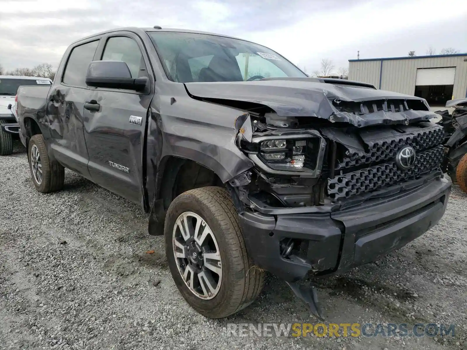 1 Photograph of a damaged car 5TFDW5F18KX843404 TOYOTA TUNDRA 2019