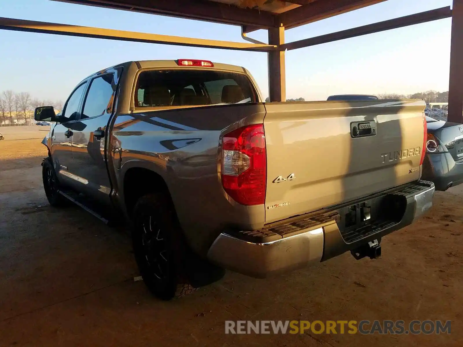 3 Photograph of a damaged car 5TFDW5F18KX848540 TOYOTA TUNDRA 2019