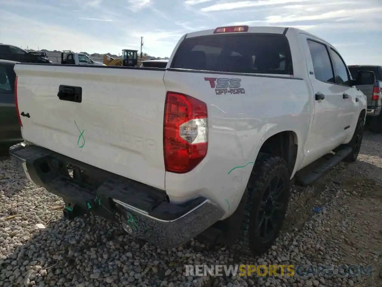 4 Photograph of a damaged car 5TFDW5F18KX861224 TOYOTA TUNDRA 2019