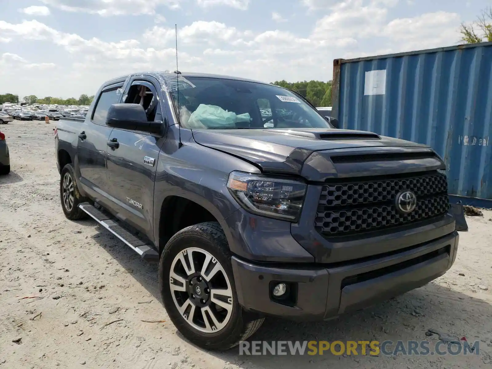 1 Photograph of a damaged car 5TFDW5F19KX784136 TOYOTA TUNDRA 2019