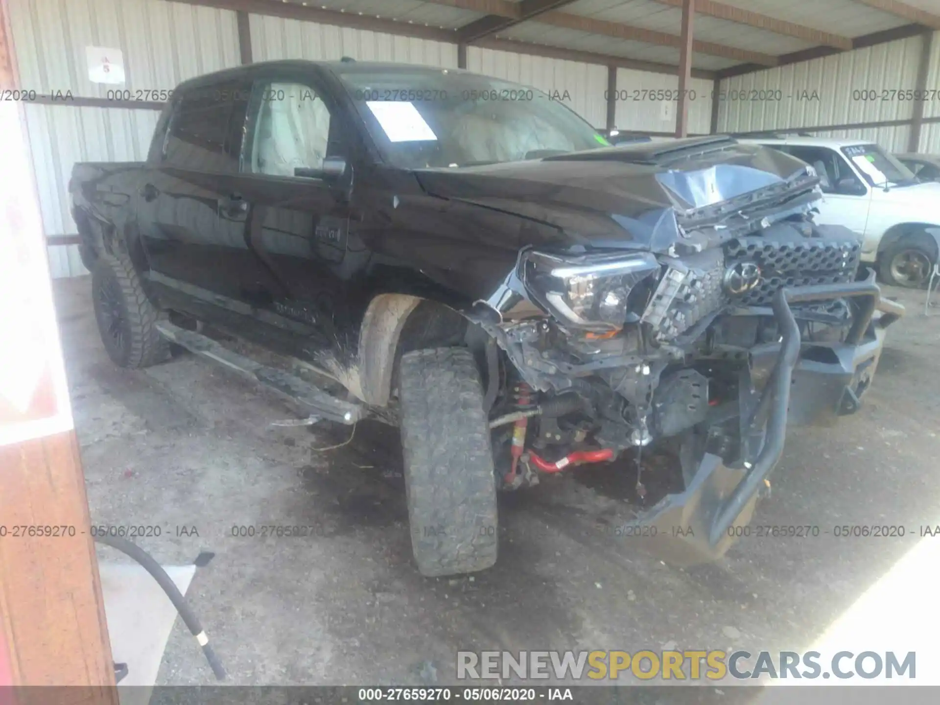 1 Photograph of a damaged car 5TFDW5F19KX787585 TOYOTA TUNDRA 2019