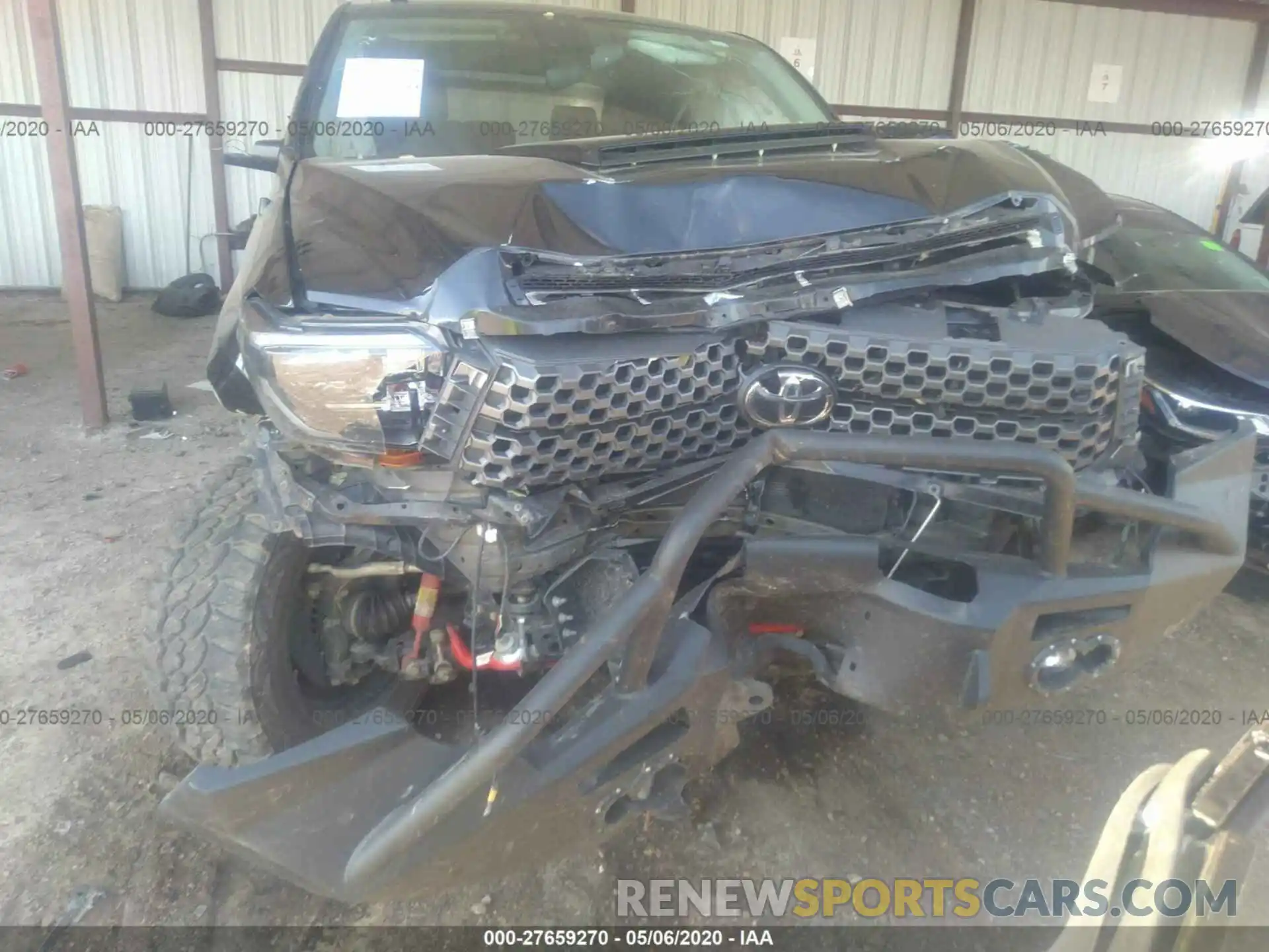 6 Photograph of a damaged car 5TFDW5F19KX787585 TOYOTA TUNDRA 2019