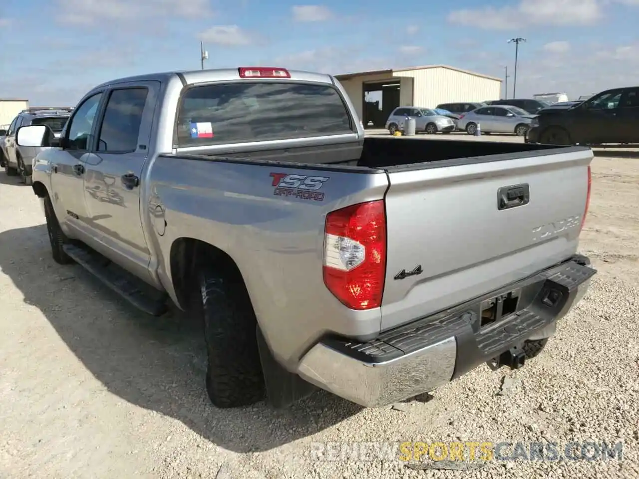 3 Photograph of a damaged car 5TFDW5F19KX836882 TOYOTA TUNDRA 2019