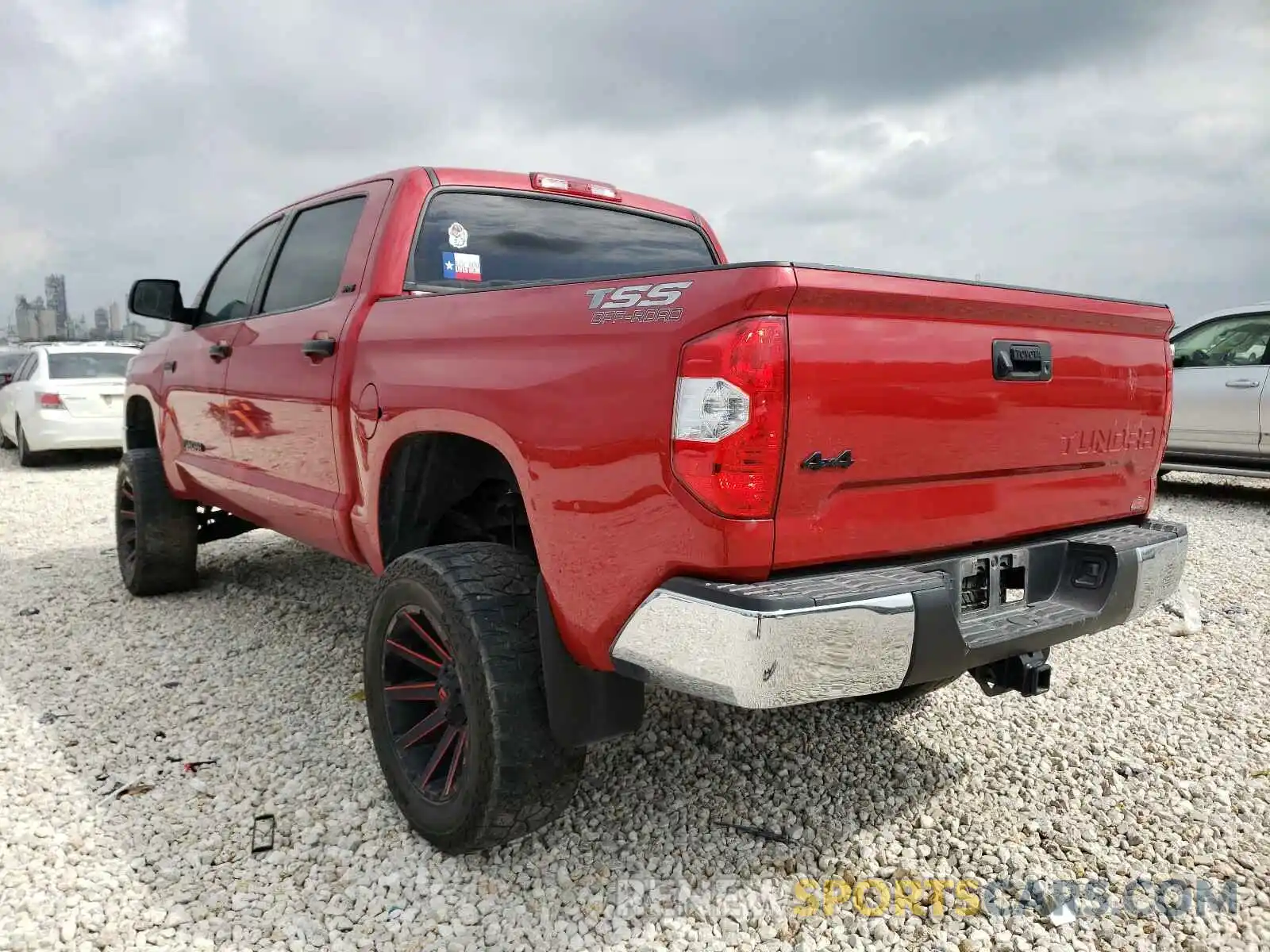 3 Photograph of a damaged car 5TFDW5F19KX839751 TOYOTA TUNDRA 2019