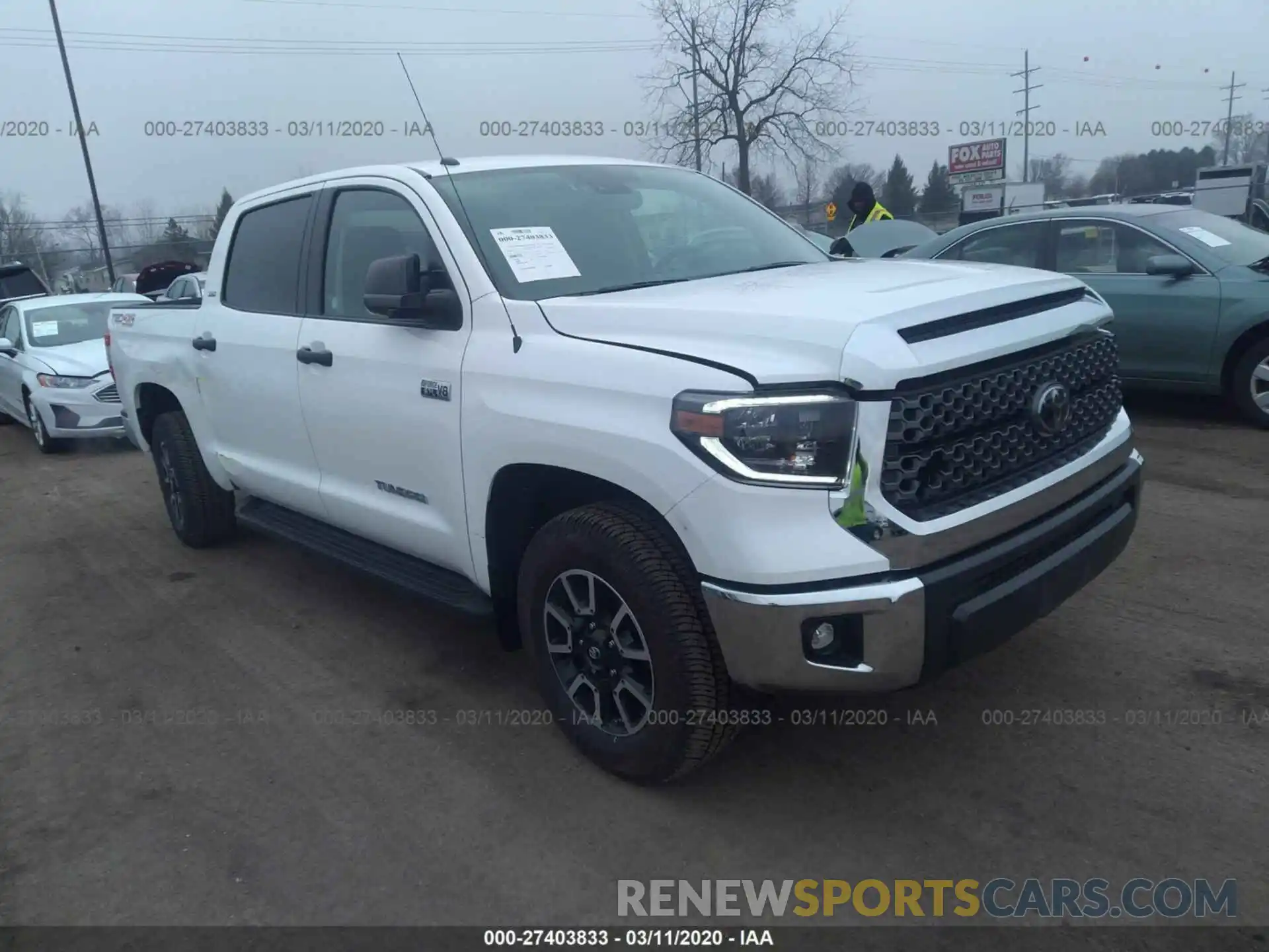 1 Photograph of a damaged car 5TFDW5F19KX846425 TOYOTA TUNDRA 2019