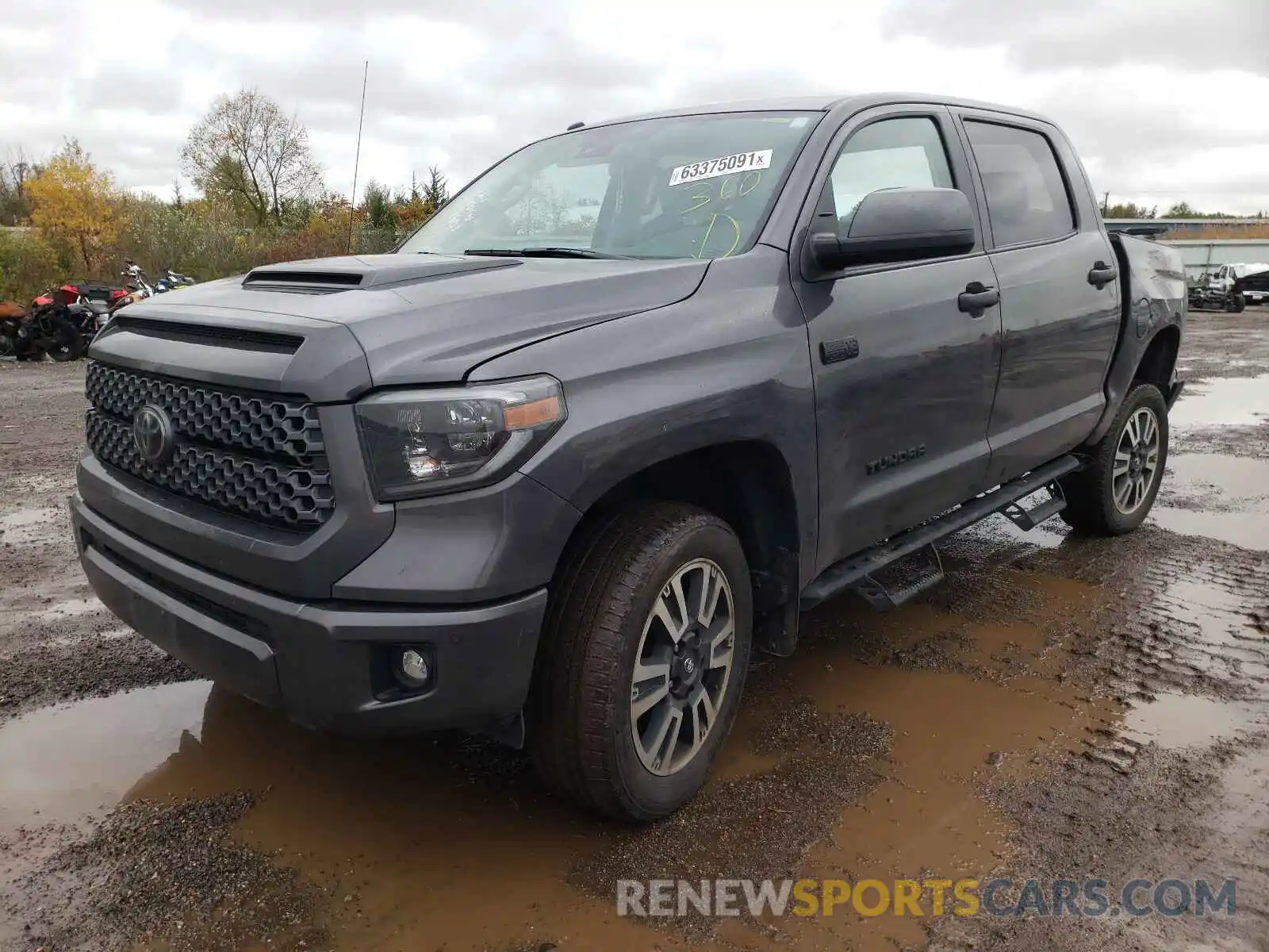 2 Photograph of a damaged car 5TFDW5F19KX861412 TOYOTA TUNDRA 2019