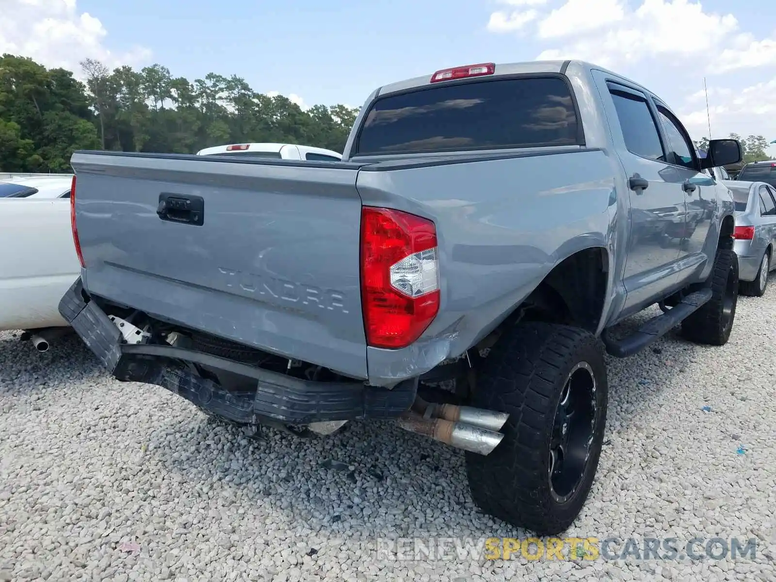 4 Photograph of a damaged car 5TFDW5F1XKX792746 TOYOTA TUNDRA 2019