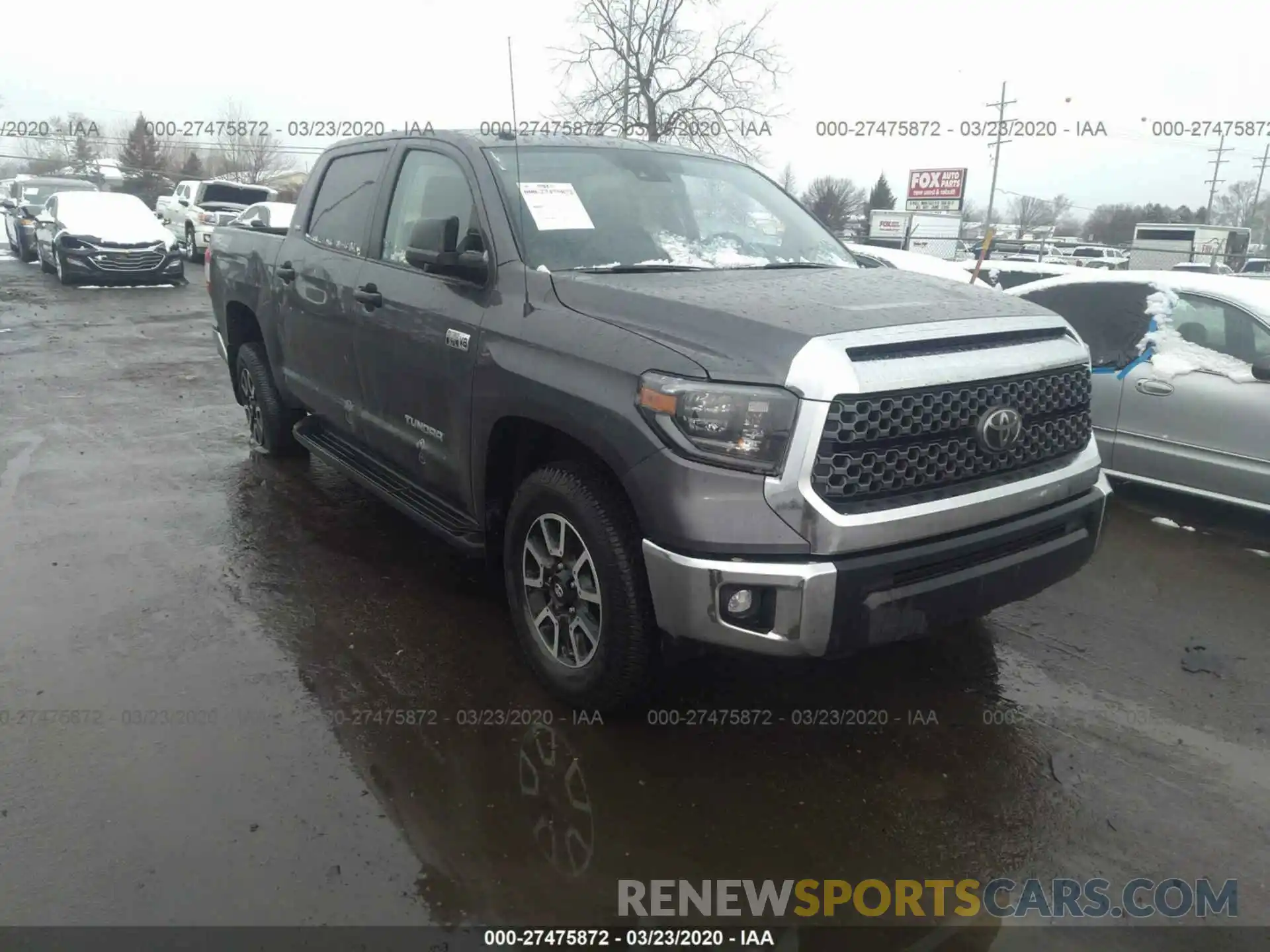 1 Photograph of a damaged car 5TFDW5F1XKX822005 TOYOTA TUNDRA 2019