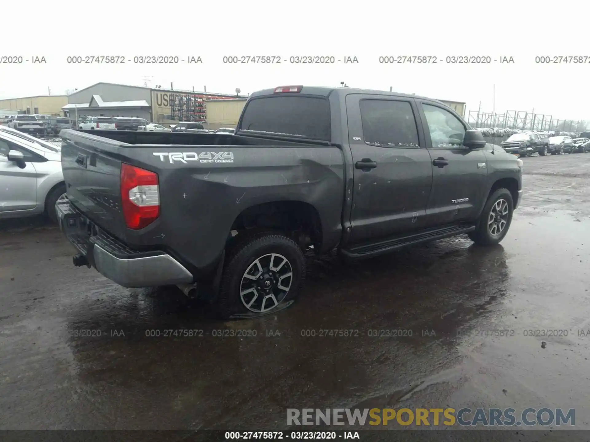 4 Photograph of a damaged car 5TFDW5F1XKX822005 TOYOTA TUNDRA 2019