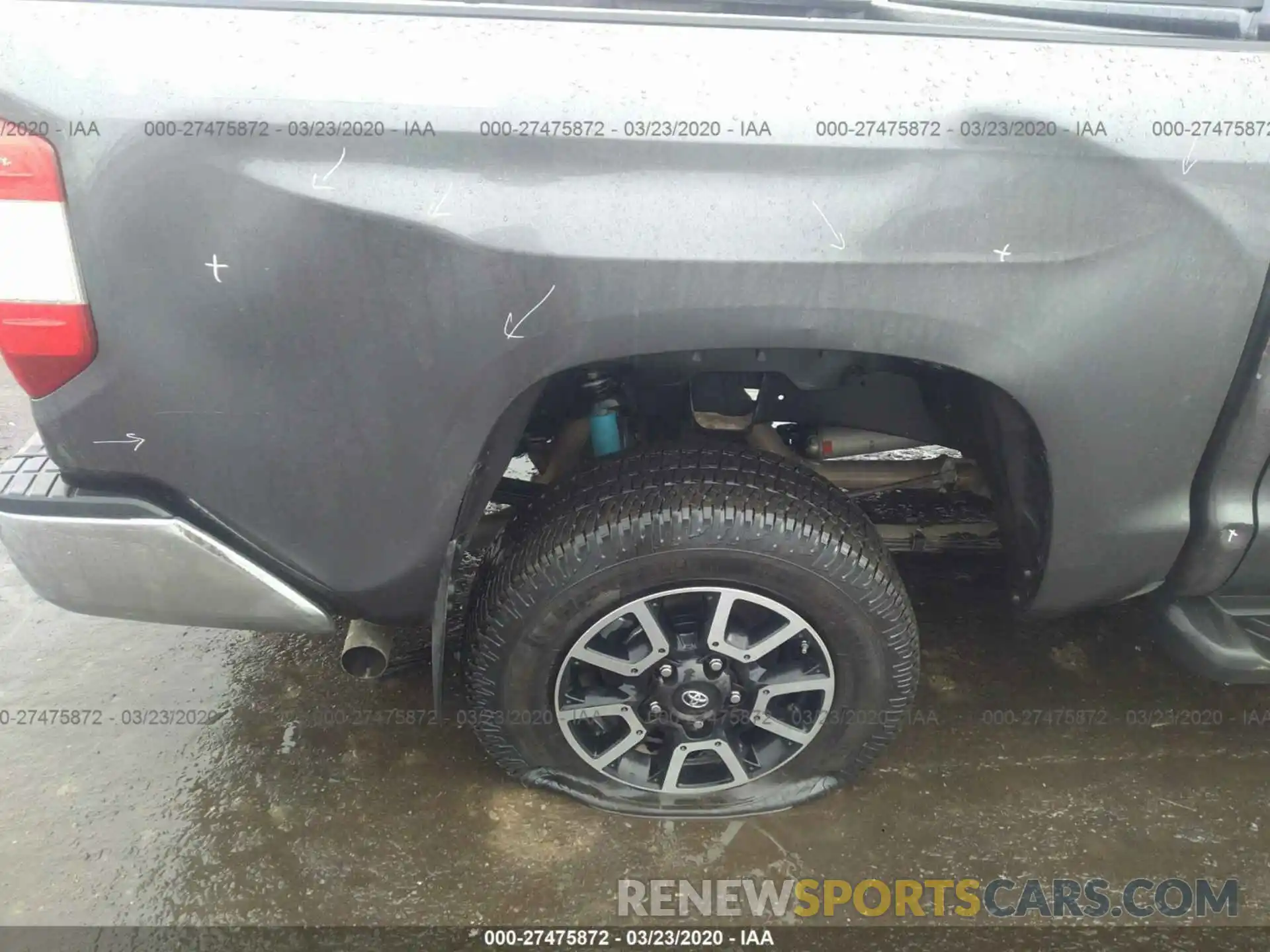 6 Photograph of a damaged car 5TFDW5F1XKX822005 TOYOTA TUNDRA 2019