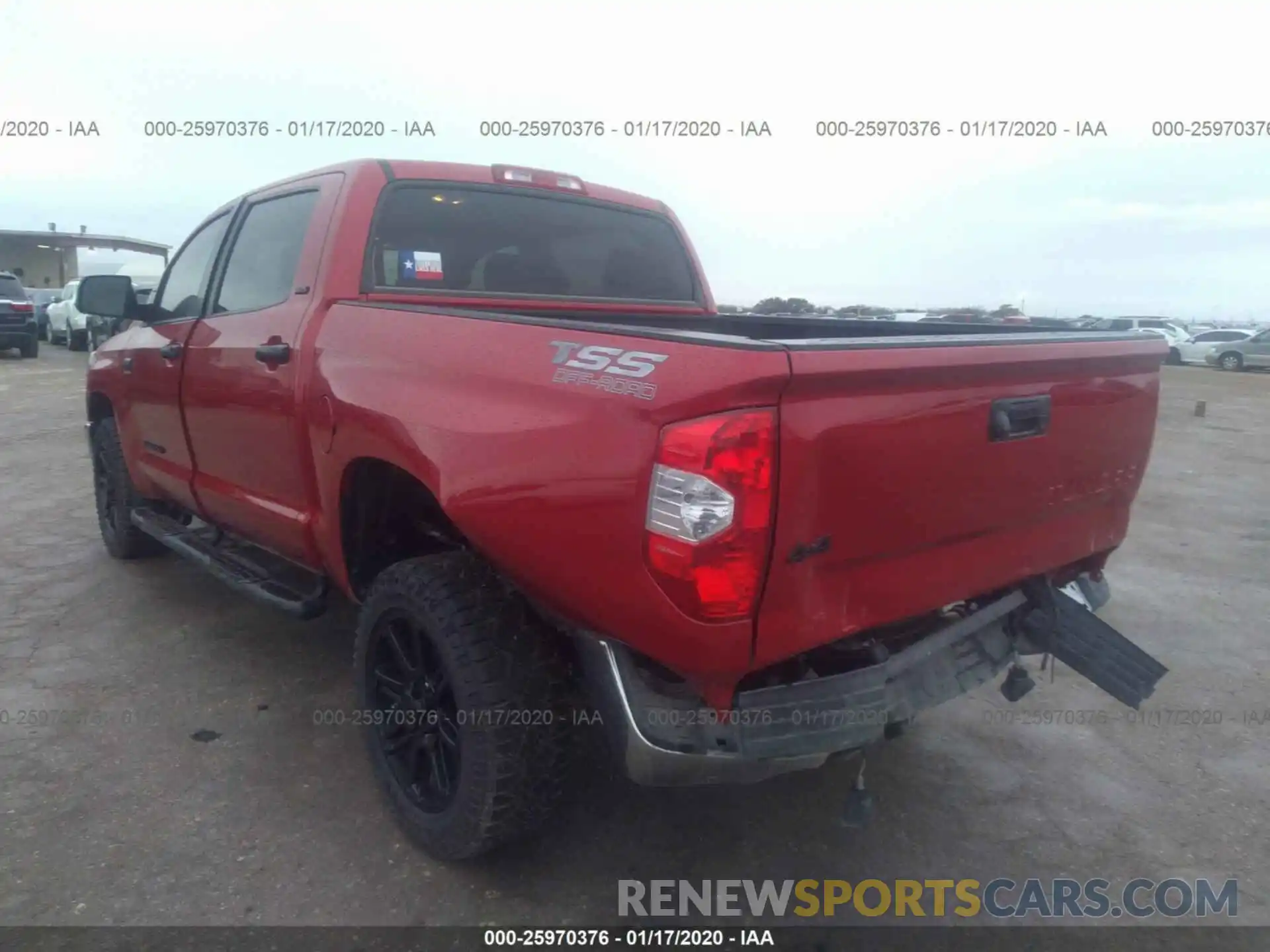 3 Photograph of a damaged car 5TFDW5F1XKX841086 TOYOTA TUNDRA 2019