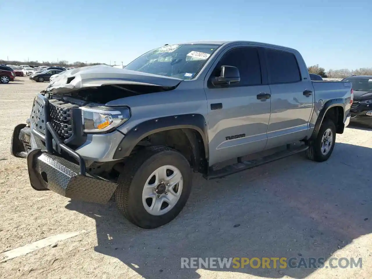 1 Photograph of a damaged car 5TFDW5F1XKX863850 TOYOTA TUNDRA 2019