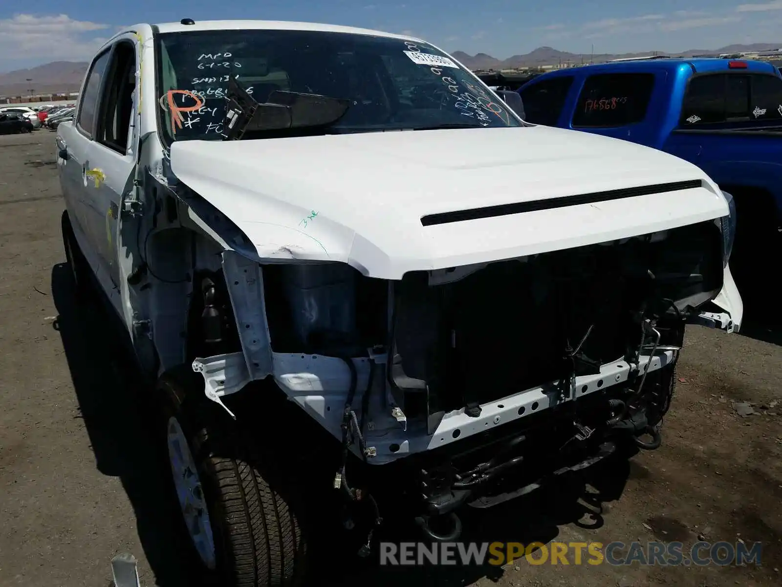 1 Photograph of a damaged car 5TFDY5F10KX820225 TOYOTA TUNDRA 2019