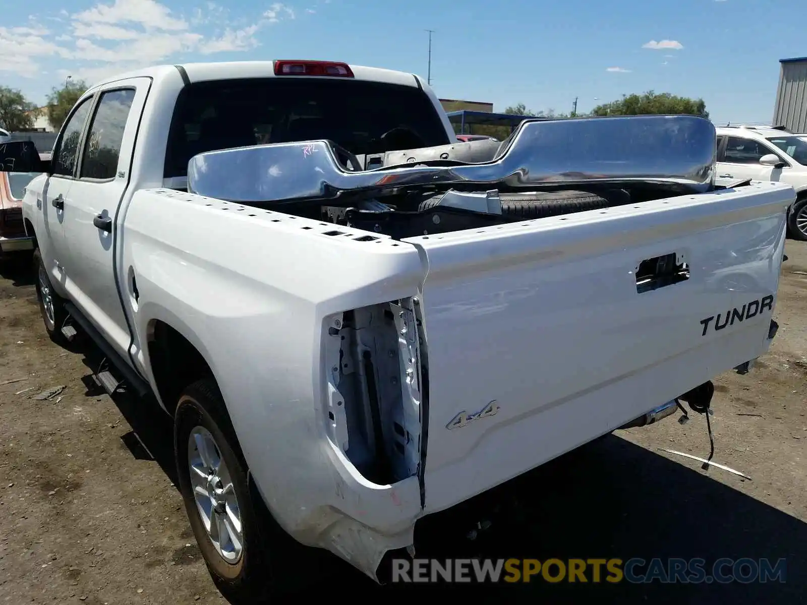 3 Photograph of a damaged car 5TFDY5F10KX820225 TOYOTA TUNDRA 2019