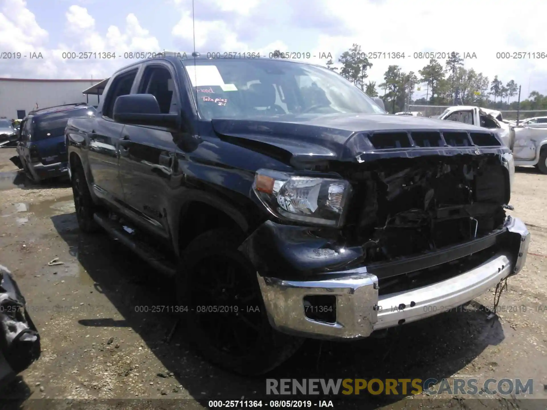 1 Photograph of a damaged car 5TFDY5F10KX839566 TOYOTA TUNDRA 2019