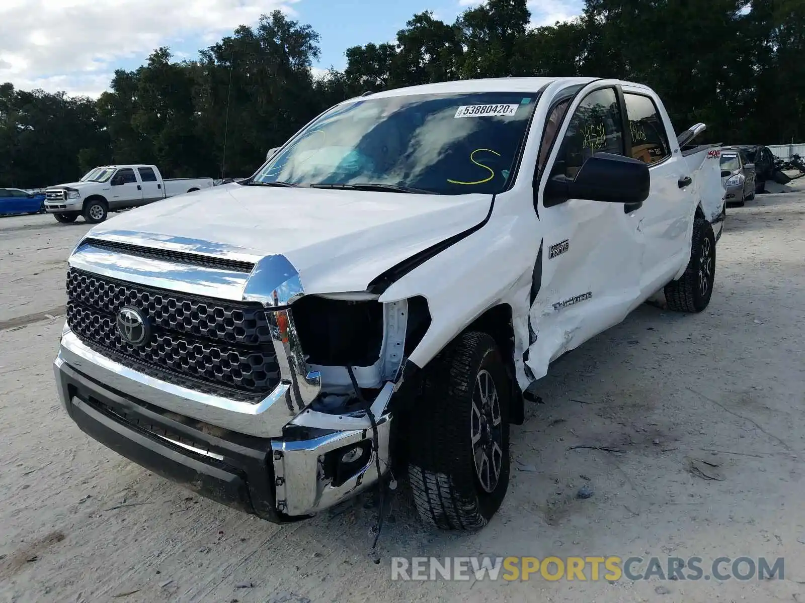 2 Photograph of a damaged car 5TFDY5F10KX846128 TOYOTA TUNDRA 2019