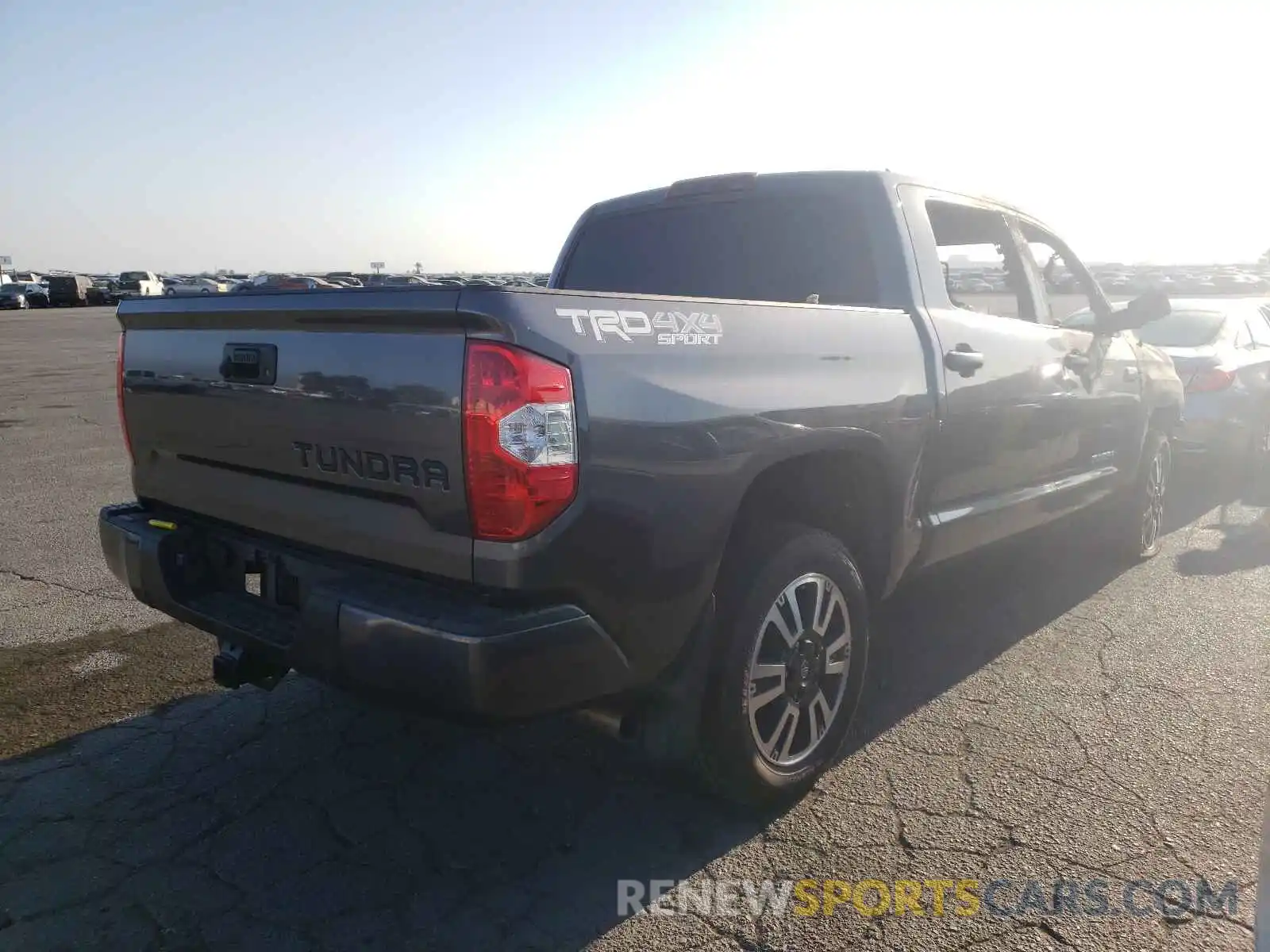 4 Photograph of a damaged car 5TFDY5F10KX848381 TOYOTA TUNDRA 2019