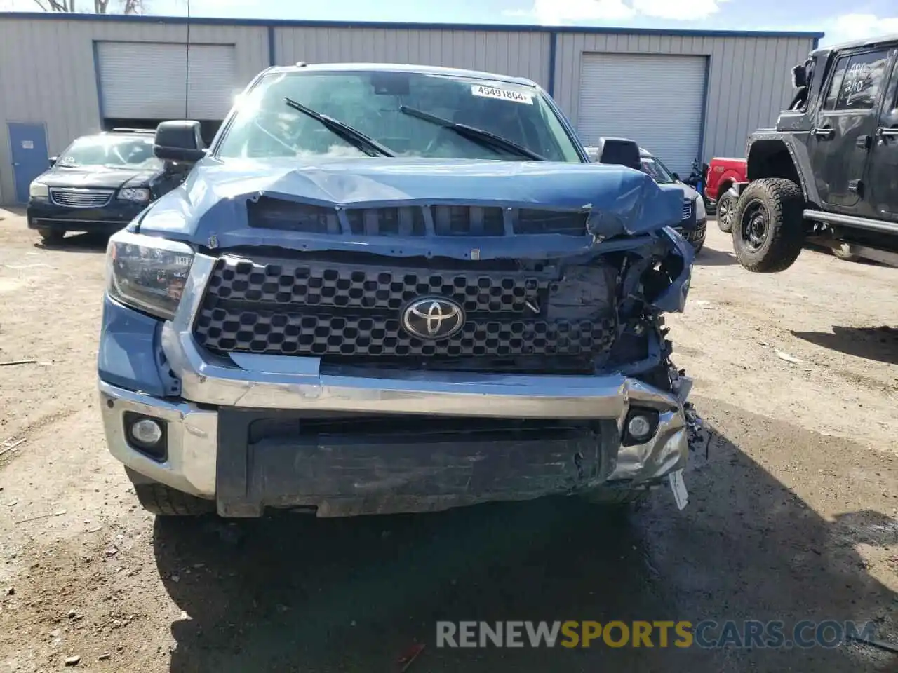 5 Photograph of a damaged car 5TFDY5F10KX848557 TOYOTA TUNDRA 2019