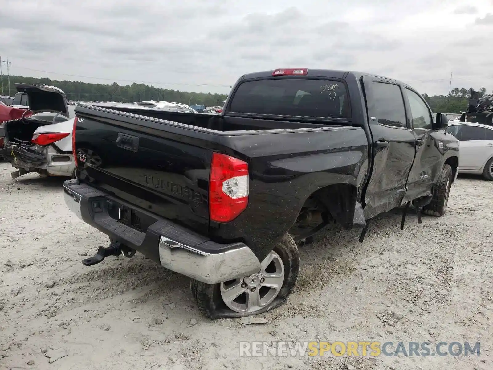 4 Photograph of a damaged car 5TFDY5F11KX801750 TOYOTA TUNDRA 2019