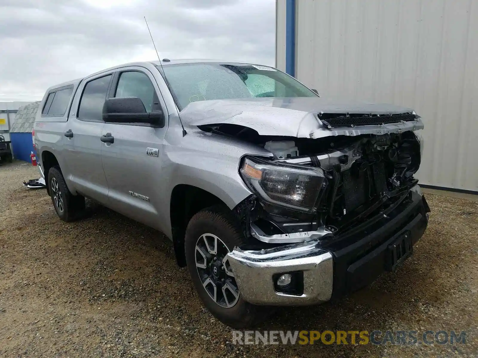 1 Photograph of a damaged car 5TFDY5F11KX806236 TOYOTA TUNDRA 2019