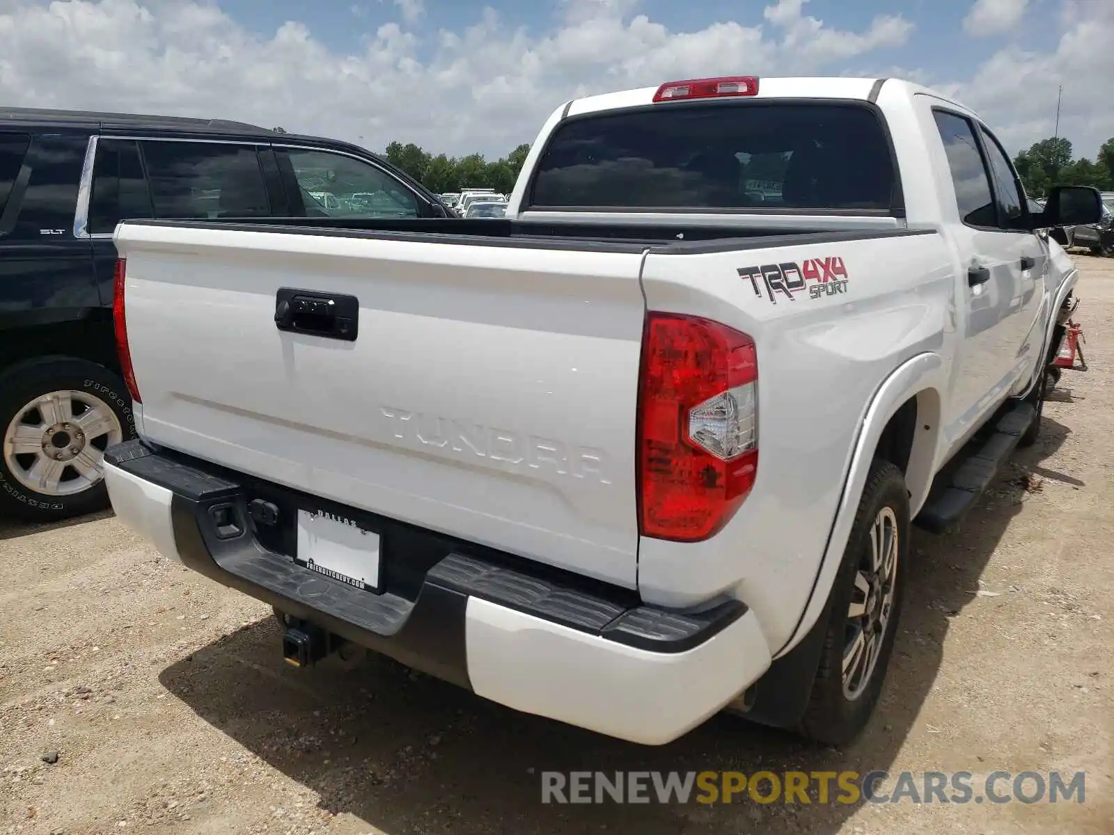 4 Photograph of a damaged car 5TFDY5F11KX839527 TOYOTA TUNDRA 2019