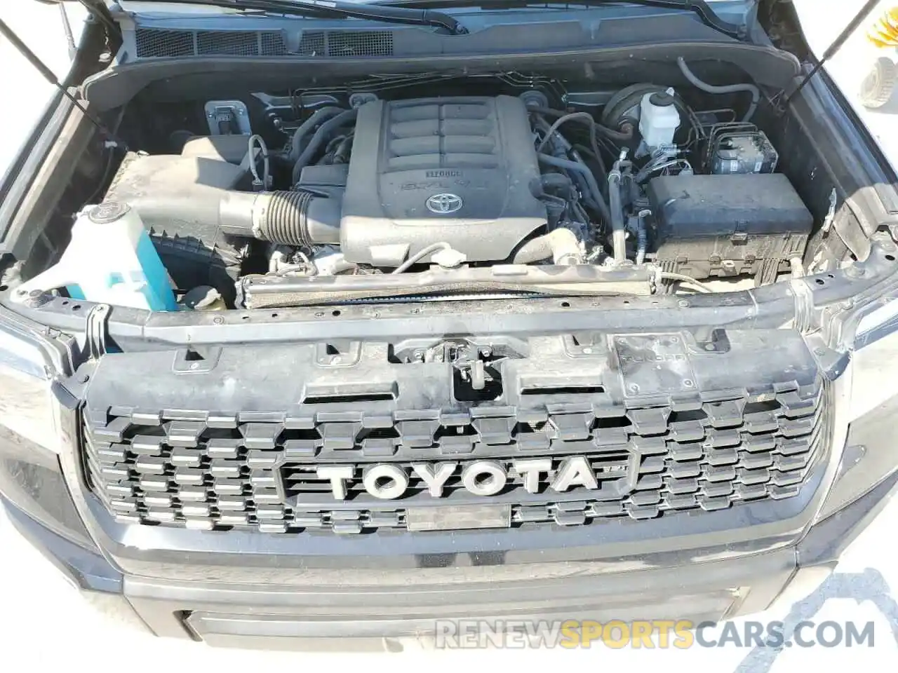 7 Photograph of a damaged car 5TFDY5F11KX840256 TOYOTA TUNDRA 2019