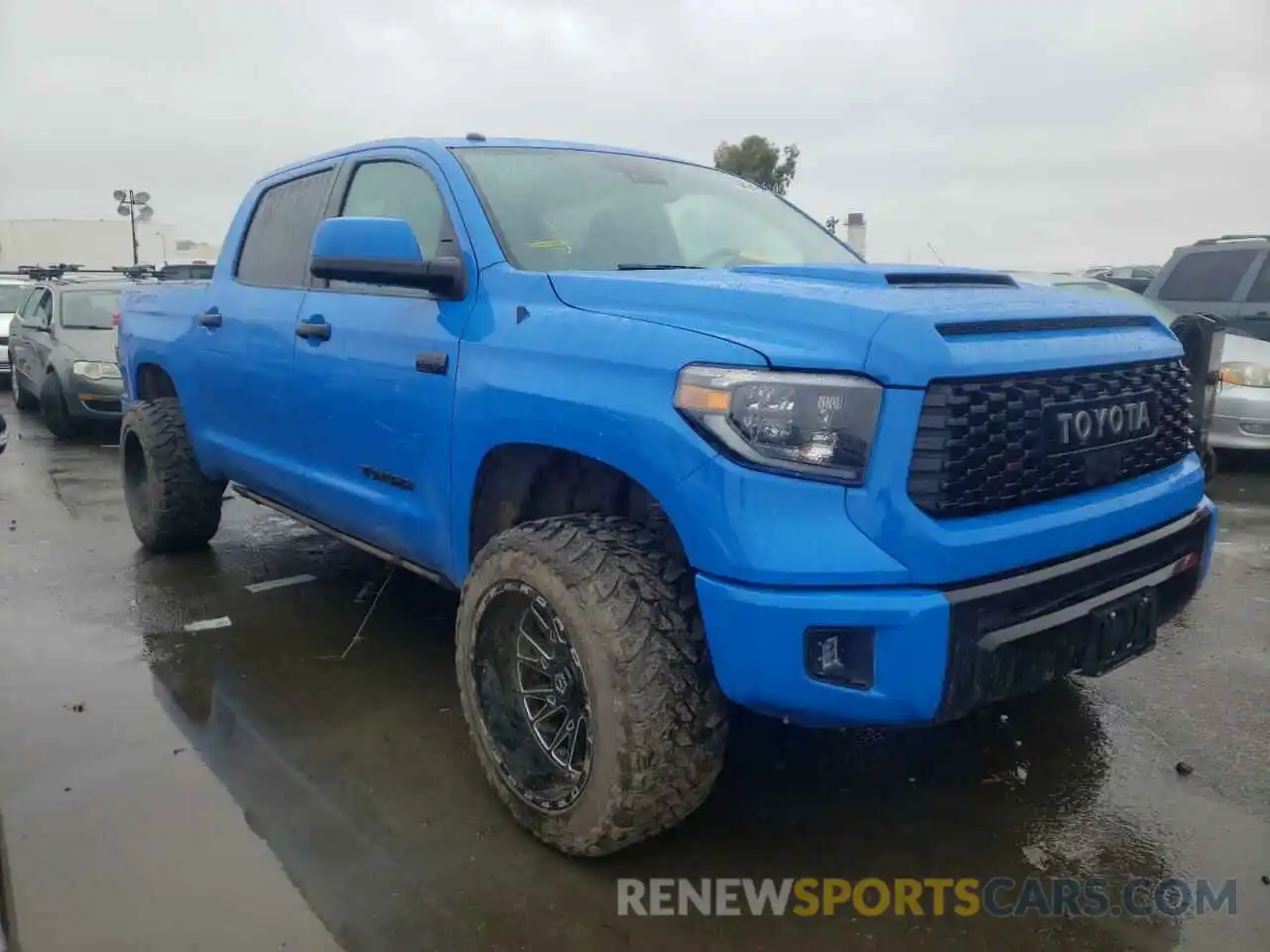 1 Photograph of a damaged car 5TFDY5F12KX792850 TOYOTA TUNDRA 2019