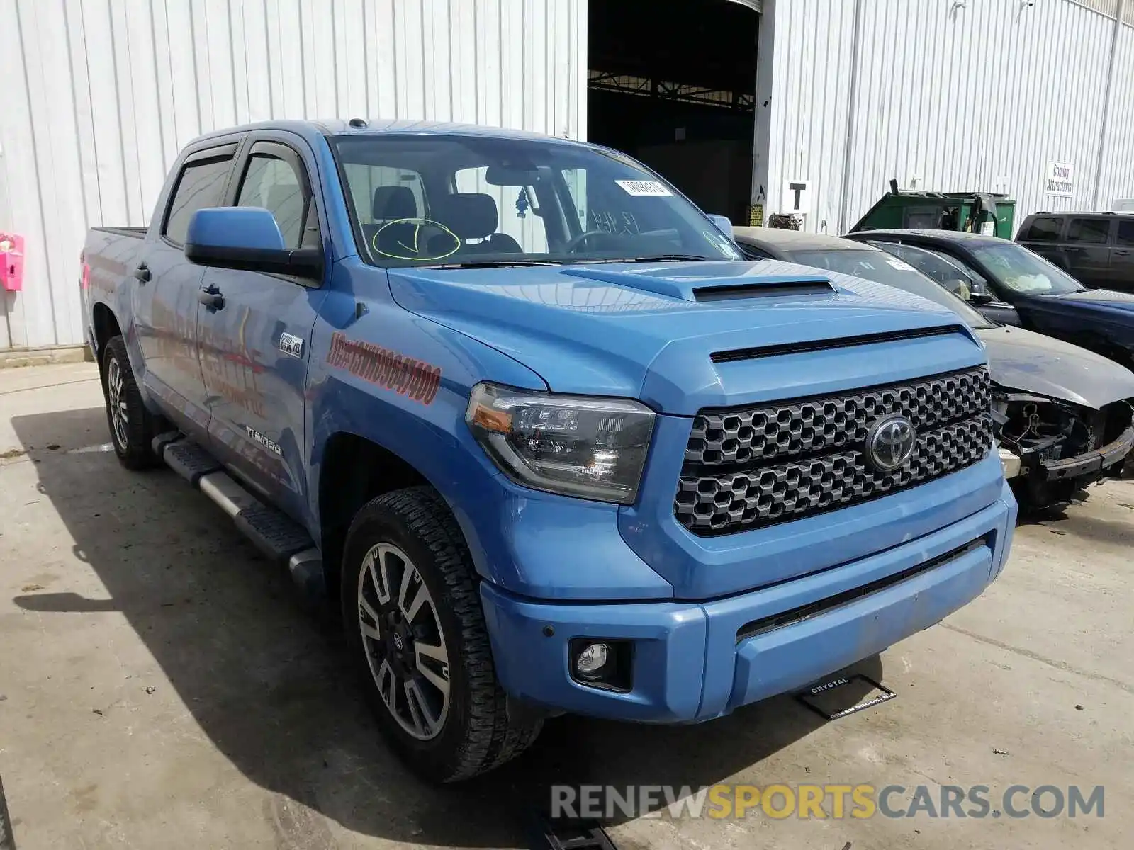 1 Photograph of a damaged car 5TFDY5F12KX798406 TOYOTA TUNDRA 2019