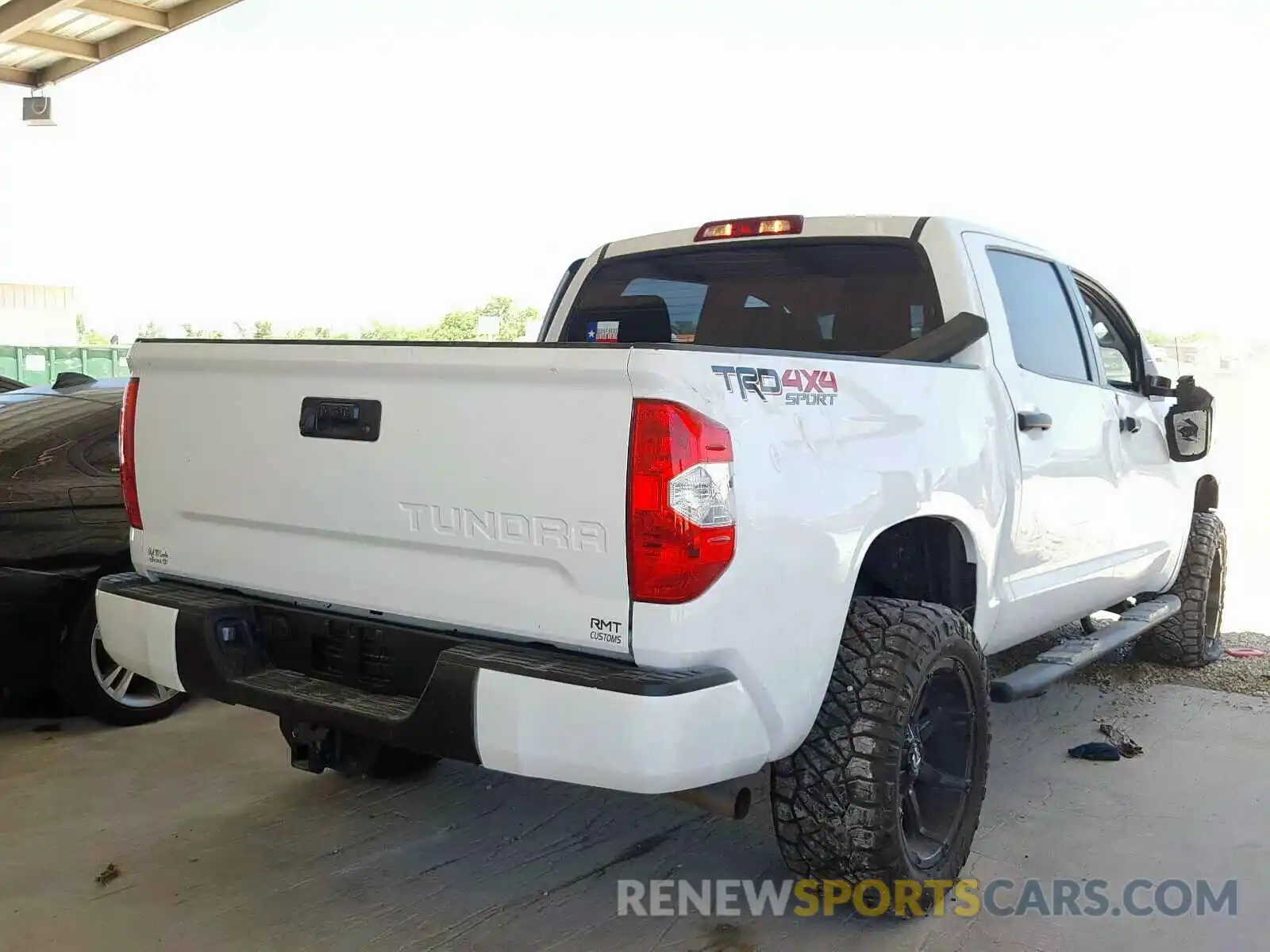 4 Photograph of a damaged car 5TFDY5F12KX822297 TOYOTA TUNDRA 2019