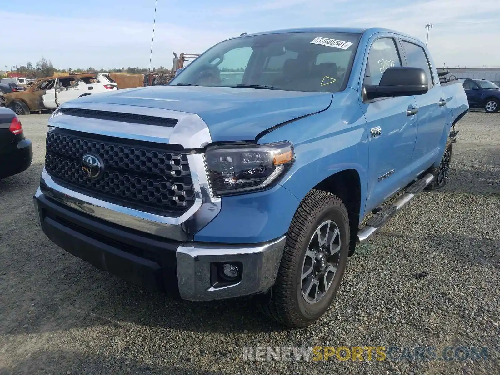 2 Фотография поврежденного автомобиля 5TFDY5F12KX842579 TOYOTA TUNDRA 2019